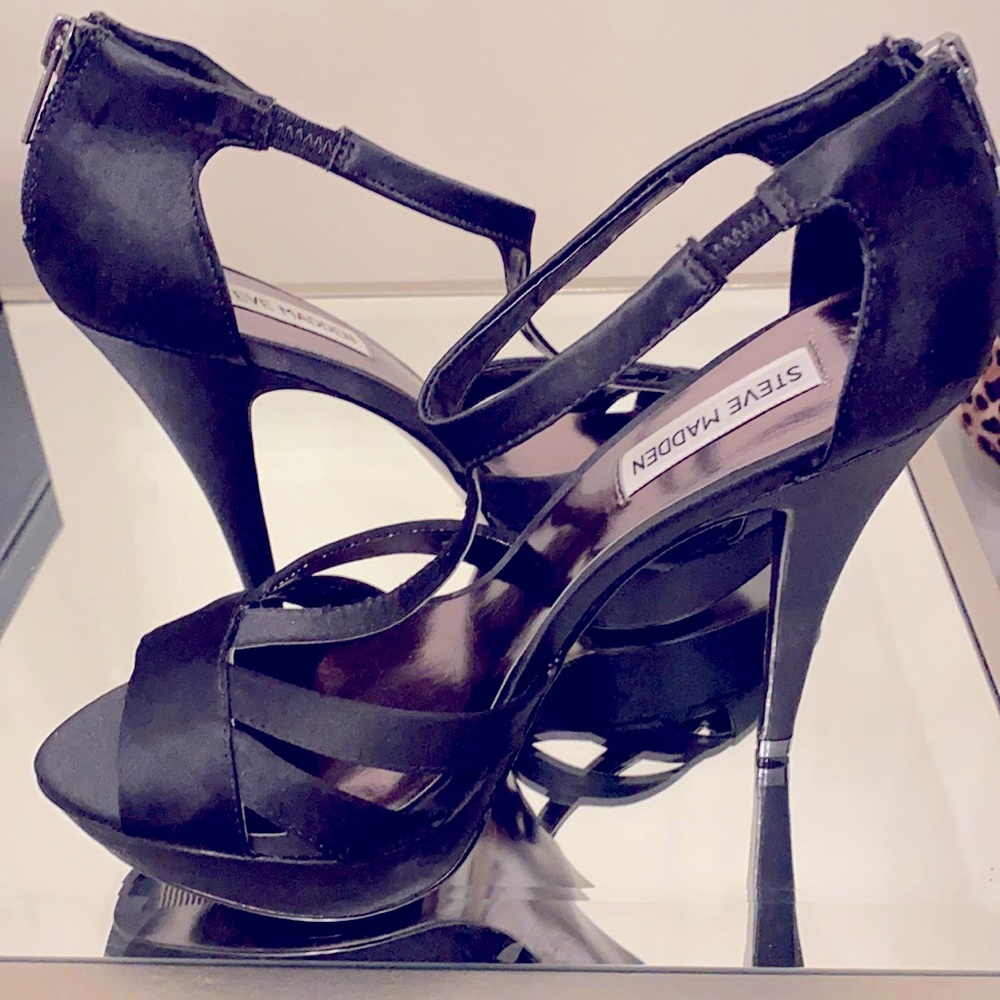 Brand New! Haylow by Steve Madden, Platform Heels!
